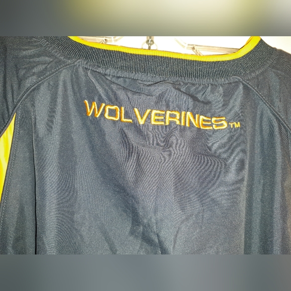 Vintage NCAA Michigan university Wolverines Starter Jacket - Picture 5 of 11
